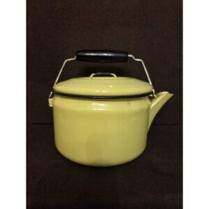 Vintage yellow enamel teapot‎ With Lid Enamelware Bail Handle